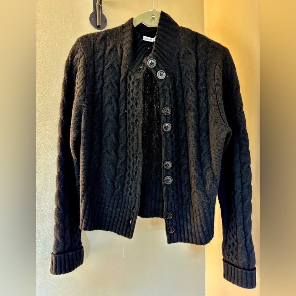 Black cashmere cable-knit button-front cardigan Size L